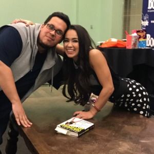 Meet your Posher, Luis